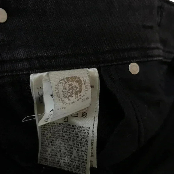 Diesel Low Rise Matic Slim-Tapered Jeans Wash 008Z1 Black Denim Jeans W25 - Picture 8 of 10